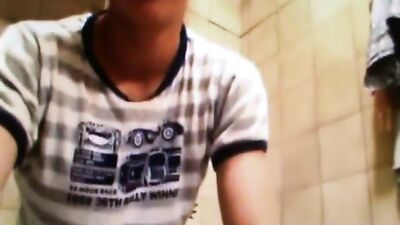 Young And Restless - Hot Boy Wank! Action Amateur Fun - Boy Wank!