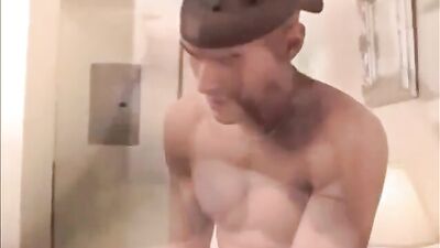 Gay Twinks Bedroom Hookup: Action Bareback