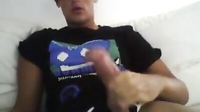 Gay Emo Solo Tube - Ultimate Gay Porn Experience