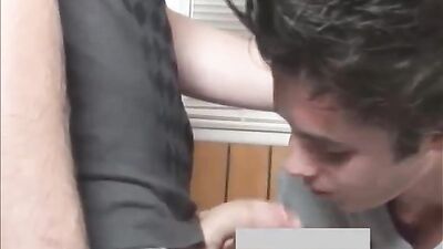 Hot Amateur Twinks Going Wild on Bed!