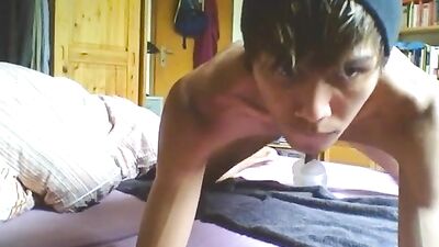Gay Cam Boy Fucks His Toy