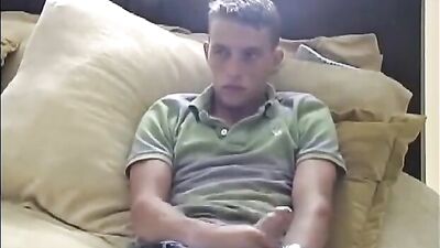 Soldiers Return: A Gay Porn Video with Fun and Passion!