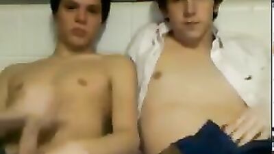 Gay Porn Web-Cam Adventure: Two Boys Explore Their Desires!