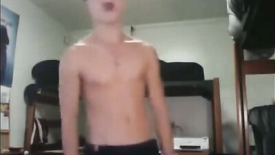 Shirtless Dance Porn Parade - Muscle Boys Fun!