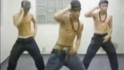 Shirtless Dance Porn Parade - Muscle Boys Fun!