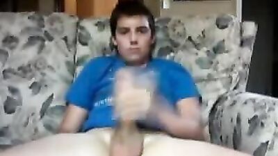 Web-Cam Wanks: The Return of 8 Inch King