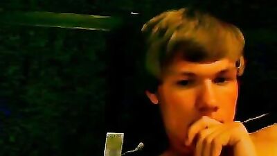 Gang Bang Eye Candy: Partyeinos Web-Cam Solo