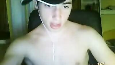 He cums and shows ass