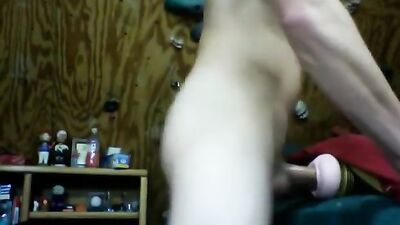 Gay Porn: Hung Fit Young Guy Pounds Fleshlight!