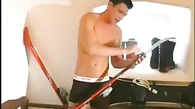 Gay Porn - Getting Ready for Action