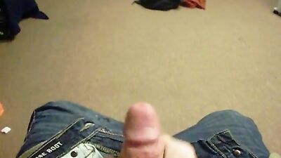 What Stains Moms Twink Cum Shots?!