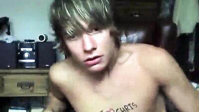 Young Blonde Webcam: Amateur Cum Shots with Blond Boys!