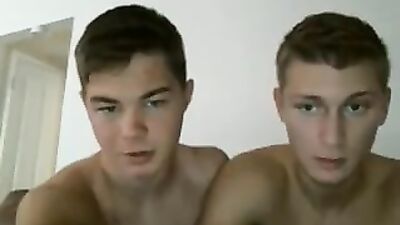 Hot Frat Web-Cam Couple: The Hottest Gay Porn Video of the Year!