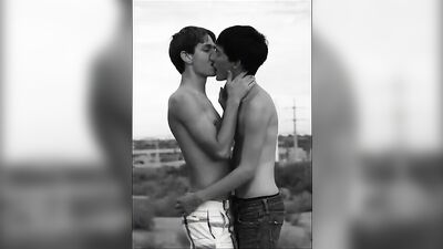 Gay Kiss Amature Fun Blond Boys