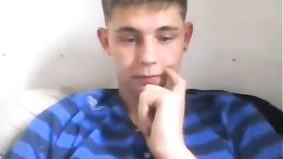 Spains Web-Cam Solo Sensation: Oscar, 18!