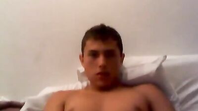 Juan bohorque Web-Cam Solo: Unleashing Desires