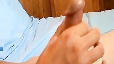 Bi Skater Cum Eating Adventure: The Short but Lovely Journey Continues!