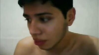 Twink Web-Cam Cock Worship: Amateur Gay Porn for the Masses!