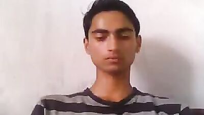 Web-Cam Solo in Maldives: Hardcore Gay Erotica!