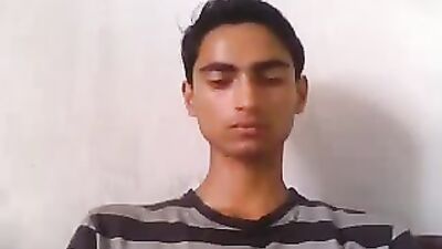 Web-Cam Solo in Maldives: Hardcore Gay Erotica!