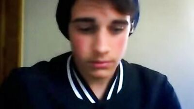 Young & Curious: Web-Cam Solo Exposure - Cute Teen