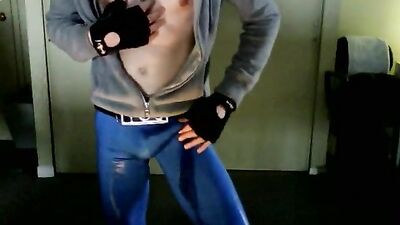 Spandex Frenzy: Guys Cumming in their Tight Suits!