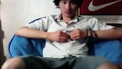 Amature asain boy web cam