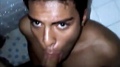 Who loves what more... : Amateur Gay Porn Video