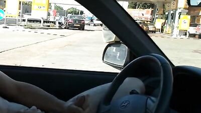 Petrol Station Fuel-Up!