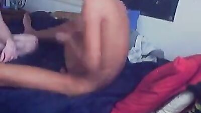 Unforgettable Hangouts - Action Oral Web-Cam