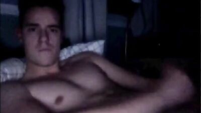 Gay Web-Cam Boy Wanking: A Hot Gay Porn Video for You!