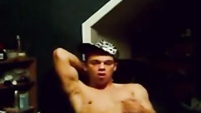 Jerking Sexy Web-Cam Handjob: Step up your game!