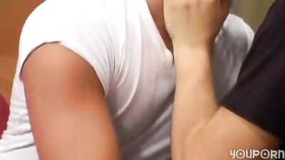 Amature Kisses Oral Passion