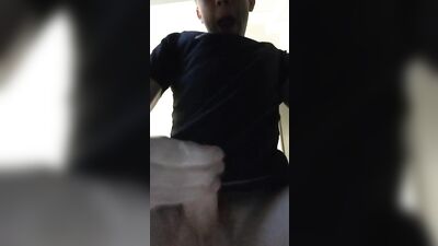 German Nerdy Amateurs: Fast and Vast Cumshots