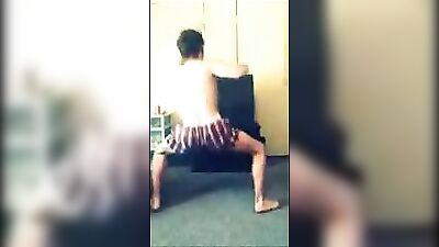 Boy Booty Bounce - Amateur Straight Boys!