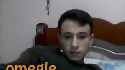 Brazilian Teen Boy Webcam Solo: Straight Handjob Experience