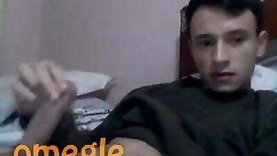 Brazilian Teen Boy Webcam Solo: Straight Handjob Experience