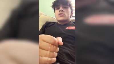 Bisexual Florida Boy Moans and Cums: The Ultimate Gay Porn Adventure!