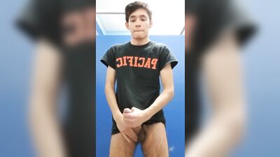 Young CUTIE Gets Jerked & Cums in Gay Solo Porn