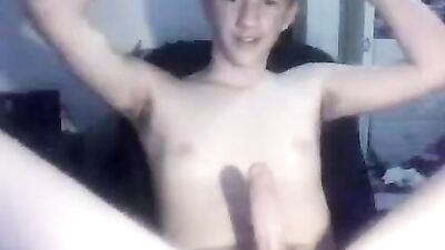 German Bliss Hunter Web-Cam Handjob