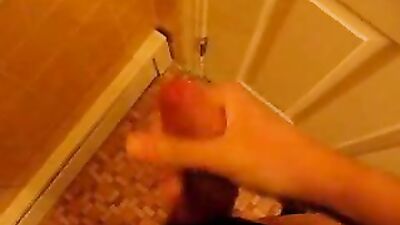 Young & Cut: The Ultimate Amateur Web-Cam Cumshot!