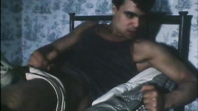 Somewhere in a Dorm: Hardcore Bareback Cum Shots Ass Play