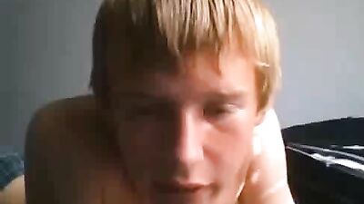 Blonde Danish North American: Explosive Handjob Web-Cam Show!