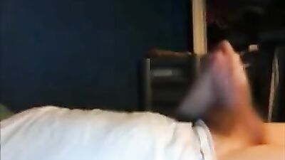 Young British Webcam Amateur Cums and Shows Ass in New Video!