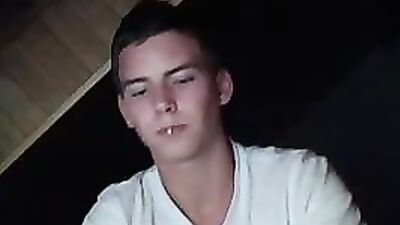 Straight Cutie Web-Cam Wank - The Sequel!