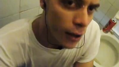 Masturbating on her face - A Gay Porn Handjob Adventure