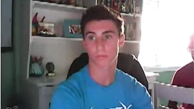 BIG COCK HUNK SEEKS SPONTANEOUS ENCOUNTERS