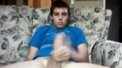 Big Cocks Reign Supreme: Twink Wank-Fest!