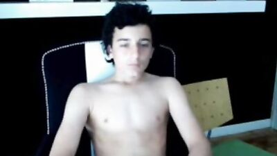 Marlon Web-Cam Handjob - A Hot Gay Porn Experience!