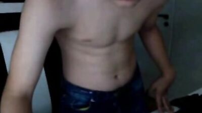 Marlon Web-Cam Handjob - A Hot Gay Porn Experience!